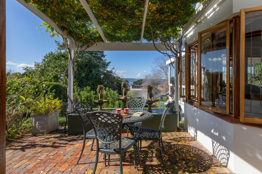 4 Bedroom Property for Sale in Belvidere Estate Western Cape